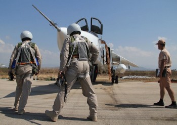 [Chùm ảnh] Mục sở thị điểm xuất kích của chiến đấu cơ diệt IS
