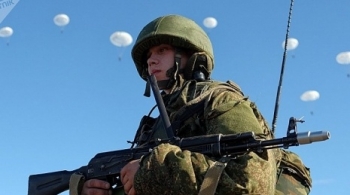 Lính dù Nga tập trận quy mô cực lớn
