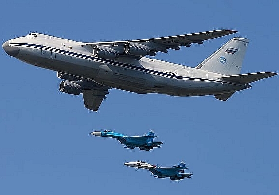 Máy bay vận tải lớn nhất thế giới đưa S-300 tới Syria