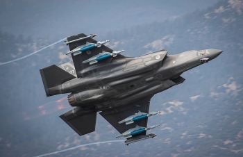 Mỹ tiếp tục bàn giao chiến đấu cơ F-35 cho Australia