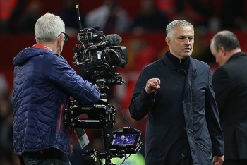 Văng tục sau trận đấu, Mourinho lỡ đại chiến với Chelsea?