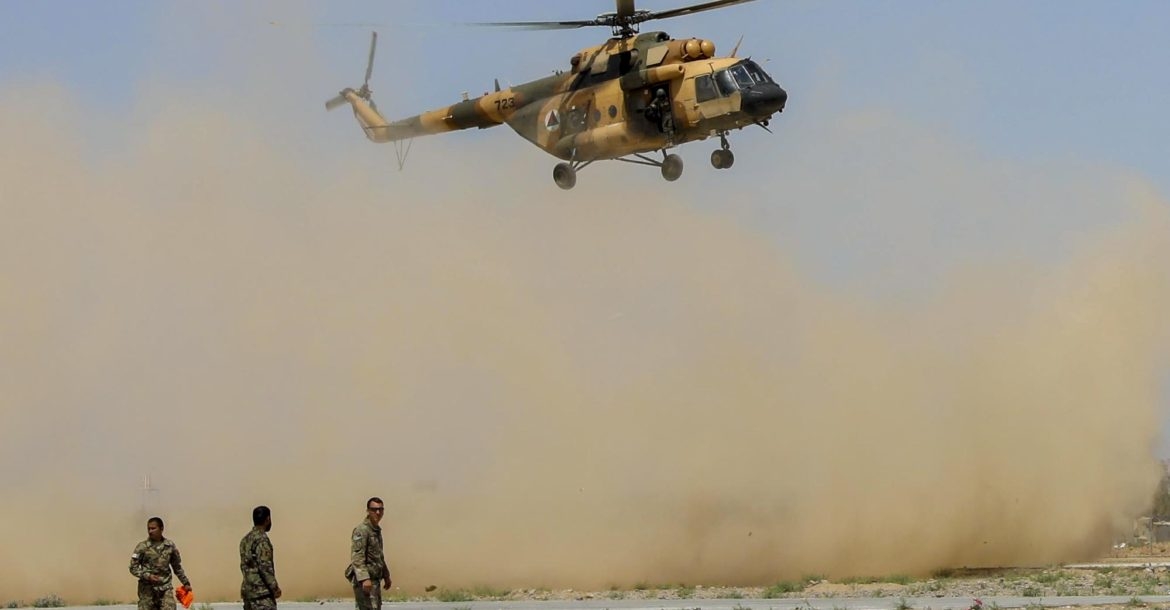 Rơi trực thăng ở Afghanistan, 7 người thiệt mạng