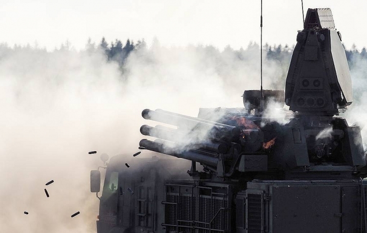 Hệ thống Pantsir-S1 phá hủy tên lửa "địch" trong cuộc tập trận tại Crimea