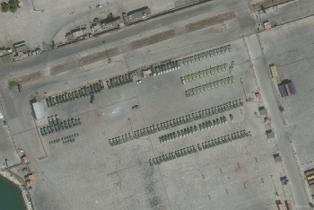 Nga chuyển hơn 40 xe tăng cho quân đội Syria
