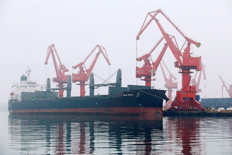 Nhập khẩu dầu thô của Trung Quốc giảm trong tháng 9