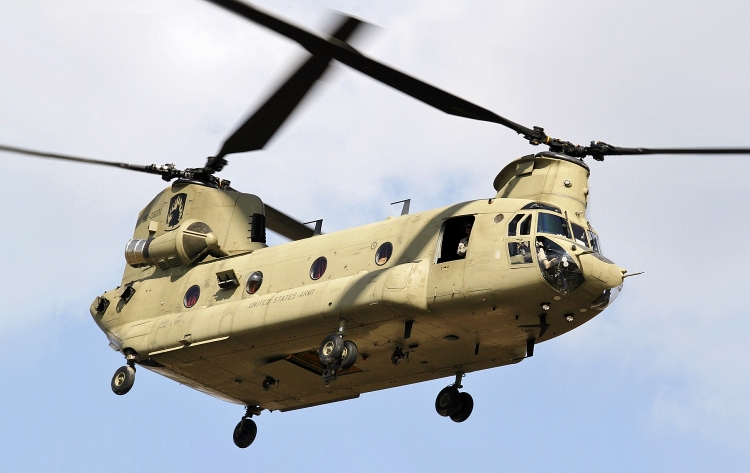 Trực thăng CH-47 Chinook.