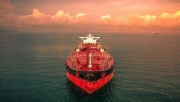 Thị trường tàu chở dầu hỗn loạn khi EU cấm nhập khẩu dầu Nga