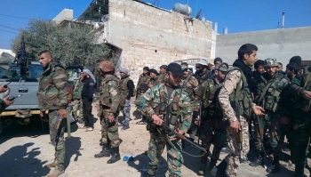 Phiến quân bàn giao 18 binh sĩ Syria cho quân cảnh Nga