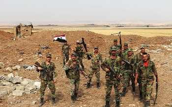 Cận cảnh quân đội Syria giao tranh dữ dội với phiến quân ở Kabani