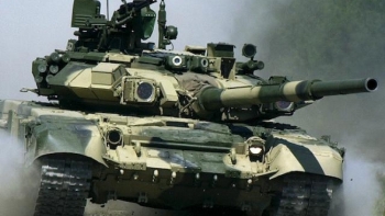 Ấn Độ mua gần 500 xe tăng chiến đấu T-90 của Nga