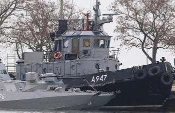 Nga thả 3 tàu Ukraine trước thềm Hội nghị thượng đỉnh Normandy