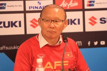Thầy Park xúc động với chức vô địch AFF Cup 2018