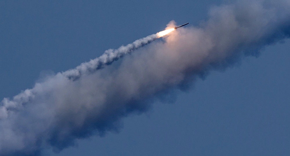 Cận cảnh tàu Nga phóng tên lửa Kalibr diệt mục tiêu sau 137 giây
