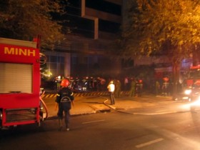 TP HCM: Cháy tòa nhà Yoco