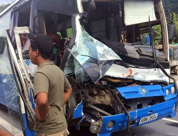 Xe khách được xe tải ‘cứu’ trên đèo Bảo Lộc bị phạt 10,5 triệu đồng