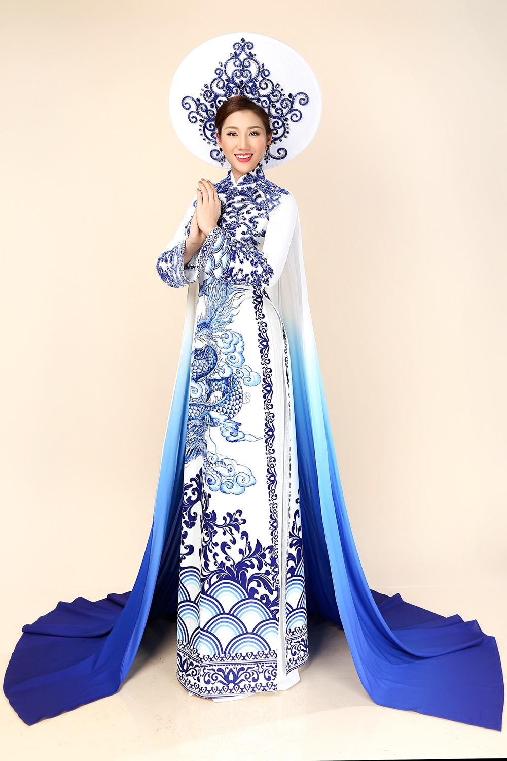 cach tan hay huy hoai ao dai