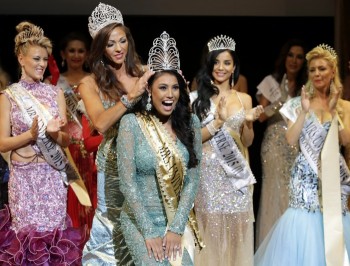 Hoa hậu Thu Hoài tìm kiếm người đẹp cho Mrs Universe 2016