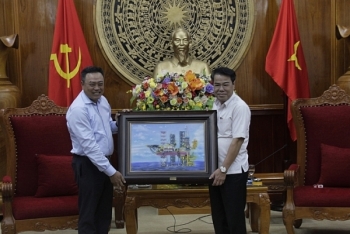 Chủ tịch HĐTV PVN Trần Sỹ Thanh làm việc tại Tỉnh ủy Cà Mau