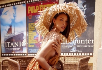 Hoa hậu Tiểu Vy khoe sắc vóc nóng bỏng trong bộ ảnh mới