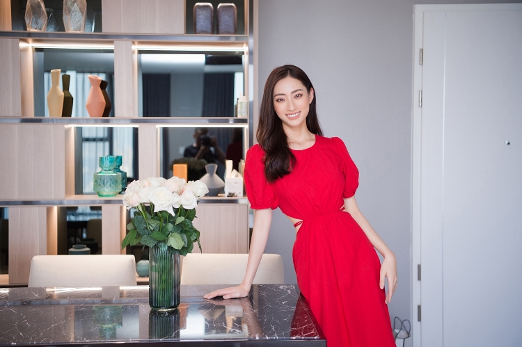 Hoa hậu Lương Thuỳ Linh: 20 tuổi làm giám đốc, 21 tuổi tậu penthouse