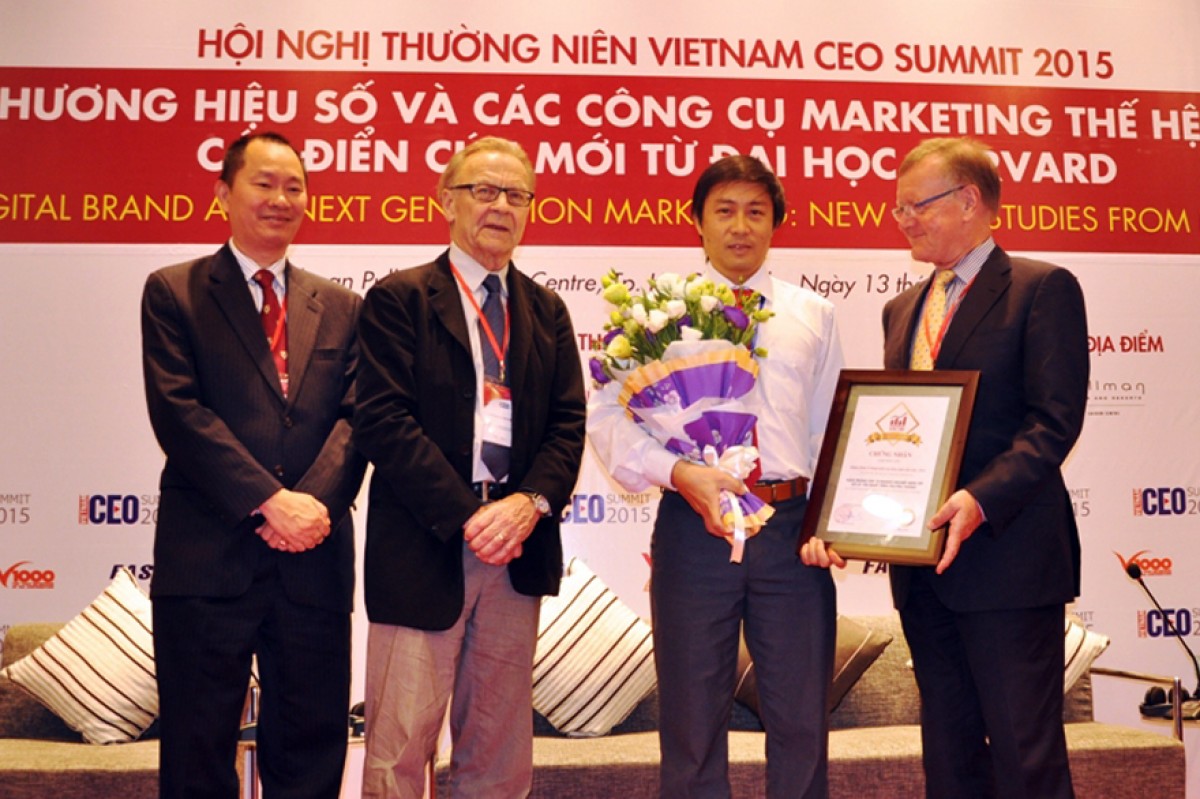 PVFCCo được tôn vinh “Top 10 doanh nghiệp có uy tín nhất trên truyền thông”