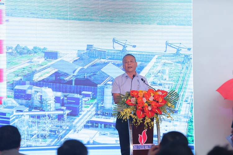 Thủ tướng Phạm Minh Chính: NMNĐ Sông Hậu 1 có ý nghĩa quan trọng trong đảm bảo an ninh năng lượng quốc gia