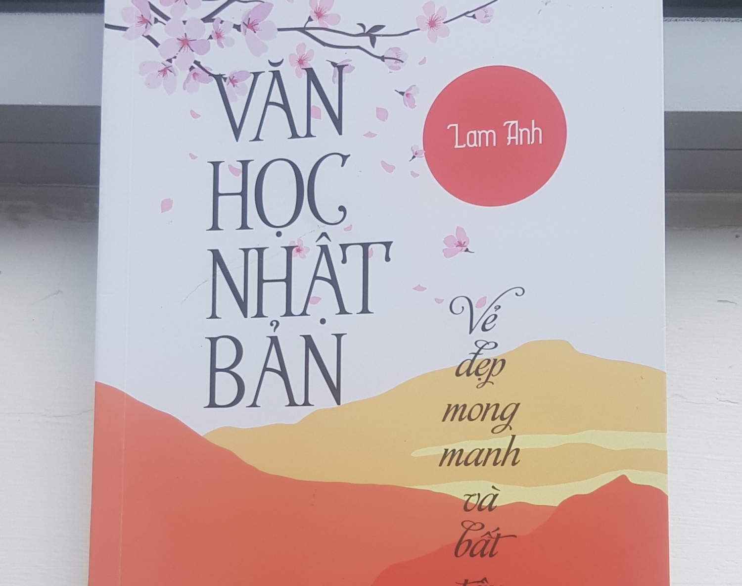 Văn học Nhật Bản - Vẻ đẹp mong manh và bất tận