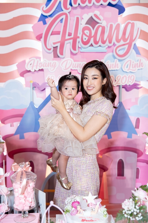 Dàn sao khủng dự sinh nhật ái nữ của “bà trùm hoa hậu” Phạm Kim Dung