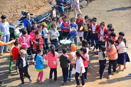 khoi dong chuong trinh ket noi trai tim tinh nguyen 2017