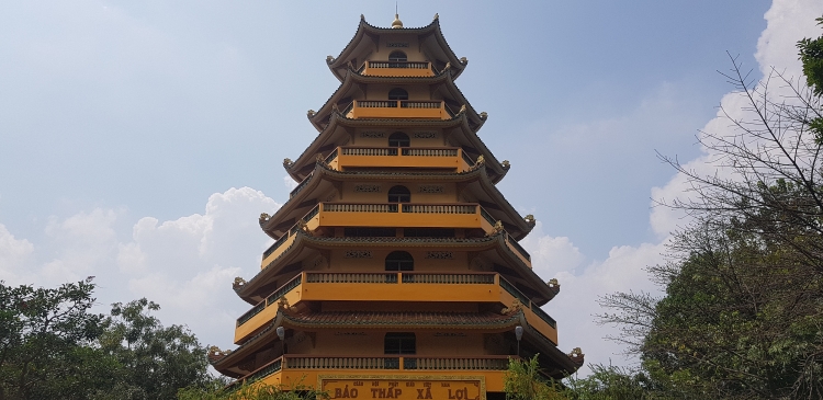 Độc đáo ngôi chùa cổ 300 năm giữa lòng Sài Gòn