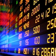 Tin nhanh thị trường chứng khoán ngày 2/12 : Cổ phiếu SHB thanh khoản cao nhất trên sàn HNX