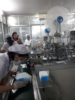 Mỗi ngày Việt Nam sản xuất khoảng 3 triệu chiếc khẩu trang y tế