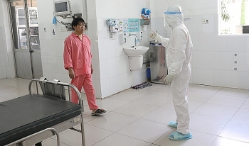 Bệnh nhân nhiễm virus corona đầu tiên ở Việt Nam xuất viện