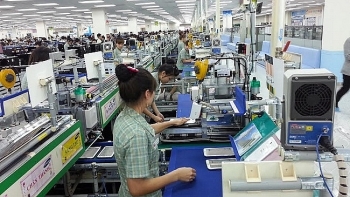 Việt Nam xuất siêu gần 2 tỷ USD trong 2 tháng