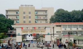 Bộ Y tế vào cuộc vụ bệnh viện Bạch Mai bắt người bệnh làm thẻ ATM