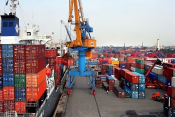 Tổng trị giá xuất nhập khẩu 5 tháng tăng gần 9%