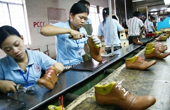 Xuất khẩu giày dép, túi xách đạt 10,3 tỷ USD