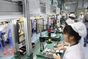 Việt Nam xuất siêu gần 3 tỷ USD