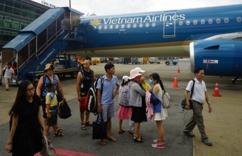 Vietnam Airlines lưu ý hành khách đi máy bay dịp 30/4-1/5