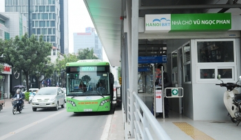 Sử dụng vé điện tử thông minh cho tuyến buýt nhanh BRT