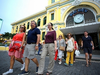 Tháng 10 khách du lịch đến Việt Nam cao kỷ lục từ trước tới nay