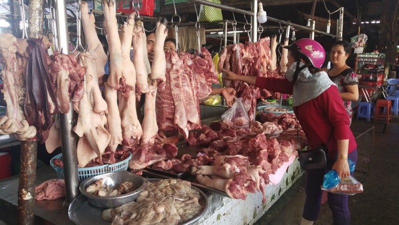 Thiếu 200.000 tấn thịt lợn phục vụ dịp cuối năm