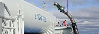 LNG “đấu” với khí đường ống của Gazprom