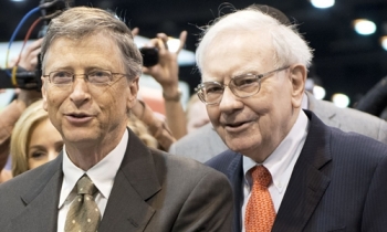 Bill Gates tiết lộ chìa khóa thành công của Warren Bufett