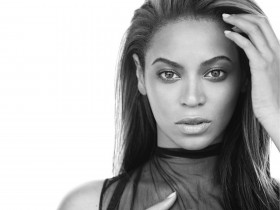 Beyoncé bị kiện vì đạo nhạc