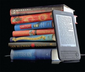 Sách điện tử - Cuộc “xâm lăng” của công nghệ vào văn hóa đọc