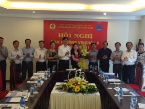 Công đoàn Dầu khí Việt Nam tổ chức Hội nghị Ban Thường vụ