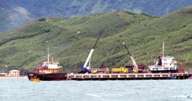 Triển khai dự án xây dựng đường ống dẫn dầu sang Lào