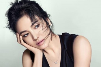 Song Hye Kyo giành danh hiệu "Nữ thần châu Á"