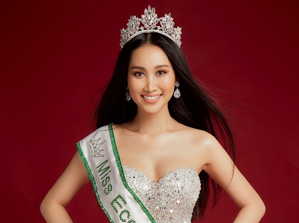 Hoa khôi Đoàn Hồng Trang tham dự Miss Eco International 2020